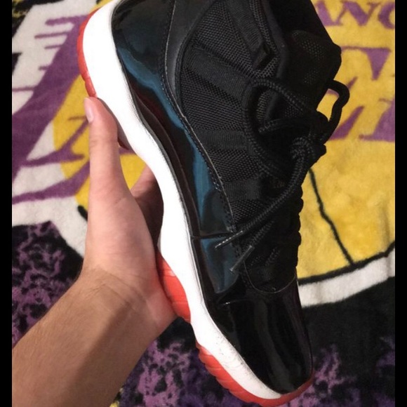 Jordan 11 - Picture 4 of 6